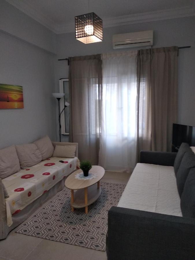 Central Town House 60M2**** Le Pirée Extérieur photo